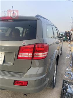 دودج جورني